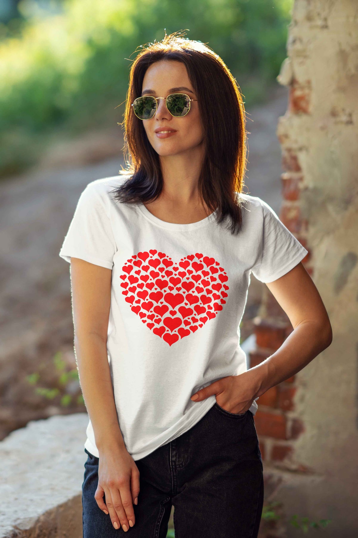 Black T-Shirt with Red Heart Design – Trendy & Stylish Tee - urban360